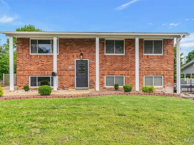 5226 Ville Maria Ln, Hazelwood, MO, 63042