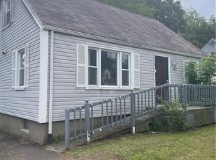 99 Grandview Ave, Bridgeport, CT 06606