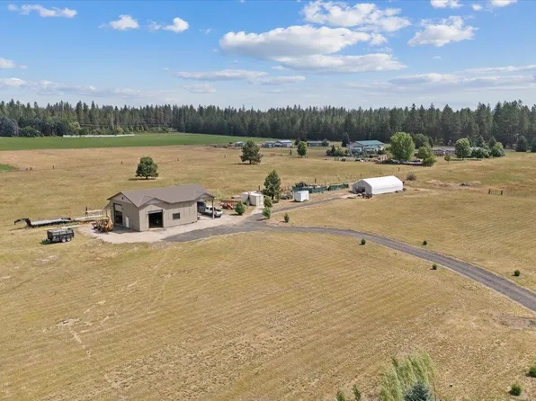 1145 E Saltz Ln, Deer Park, WA 99006