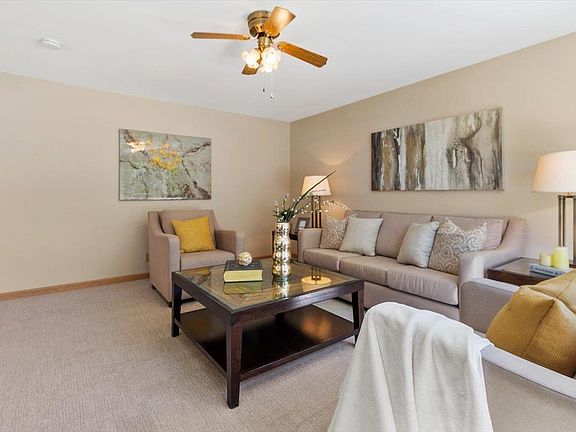 5th image of 4400 Calle De Farrar