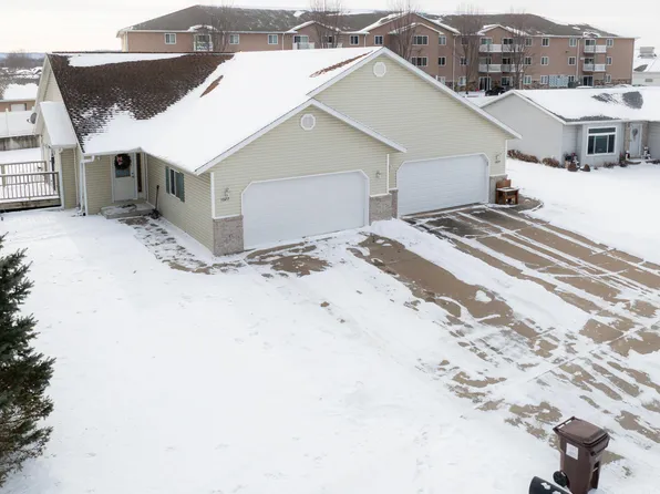 1027 Branding Iron Rd, West Salem, WI 54669