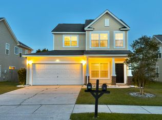 326 Drayton Place Dr, Moncks Corner, SC 29461