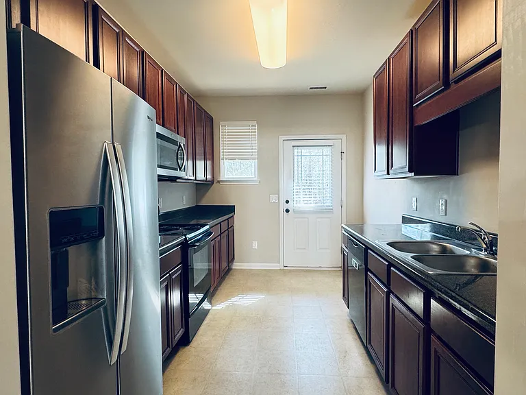 920 Morris Dale Ln — Photo 6