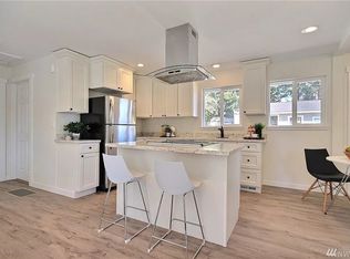 16420 12th Ave SW, Burien, WA 98166