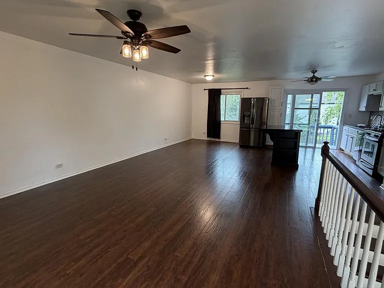 284 Hill Ave — Photo 4