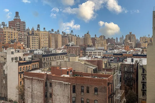 Rented by Brown Harris Stevens | media 6