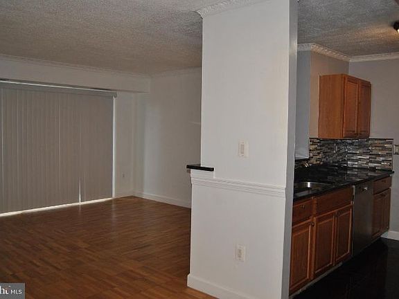 5th image of 601 Aspen Dr