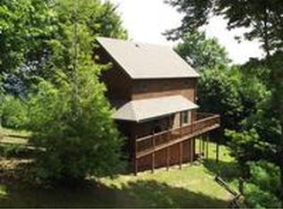 110 Maple Brook Ln, Roan Mountain, TN 37687