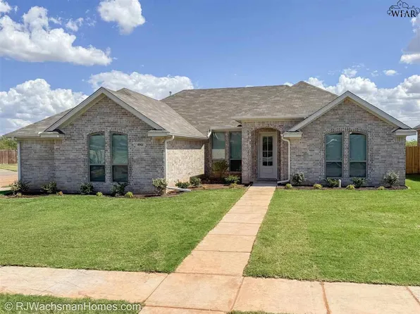4901 Heisman Dr, Wichita Falls, TX 76310