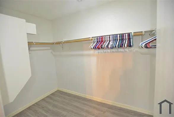 2820 Island Wren Dr — Photo 7