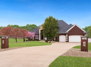 4601 Plumberry Rd, Ely, IA