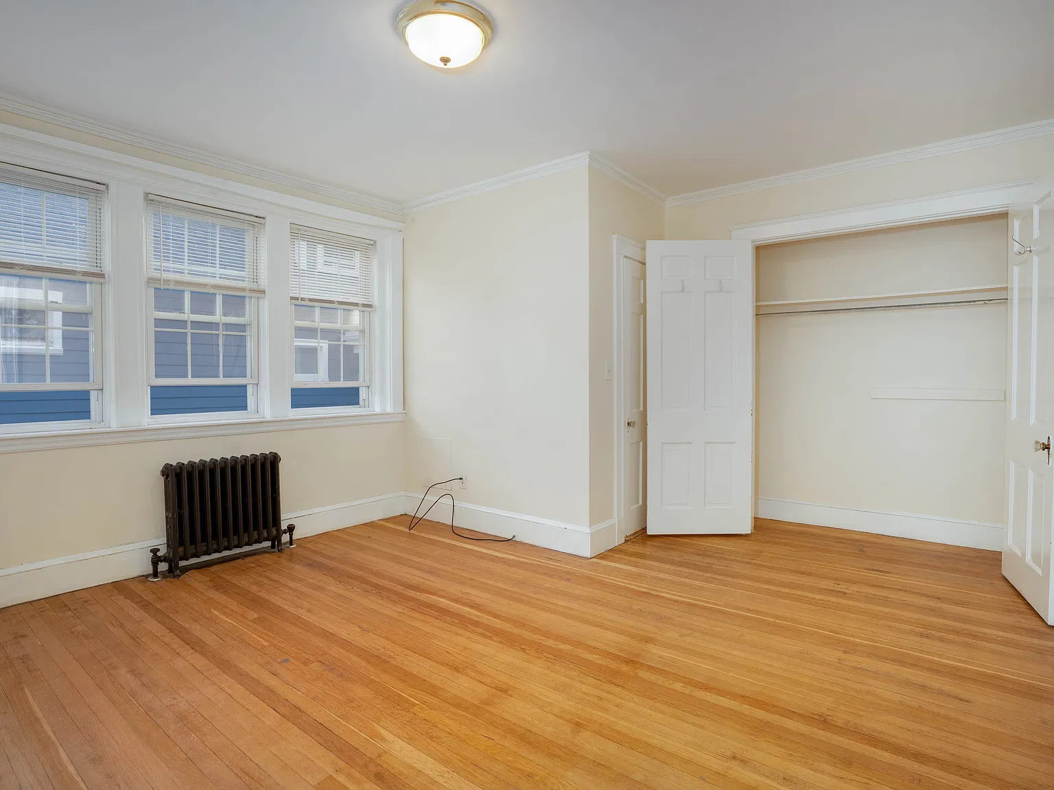 Studio, 360 sqft, $1,750 — Photo 2