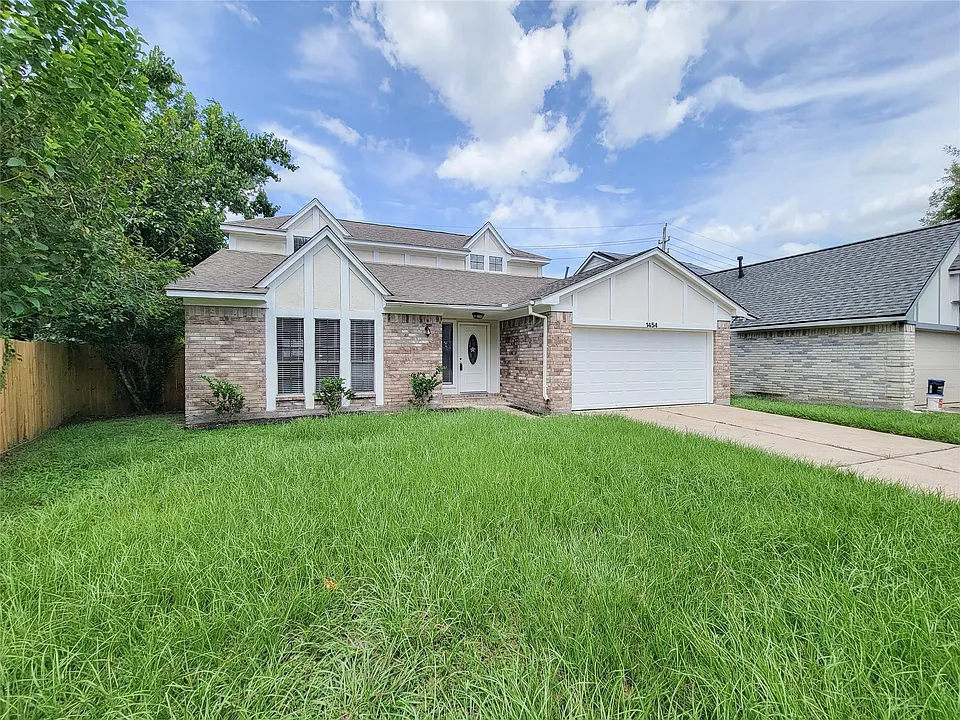 1454 Plumwood Dr