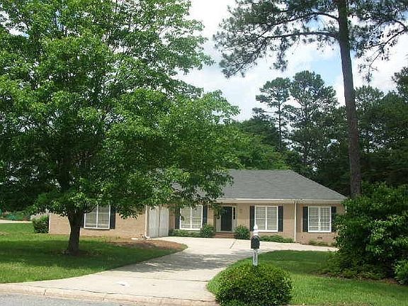 3rd image of 107 Heritage Way