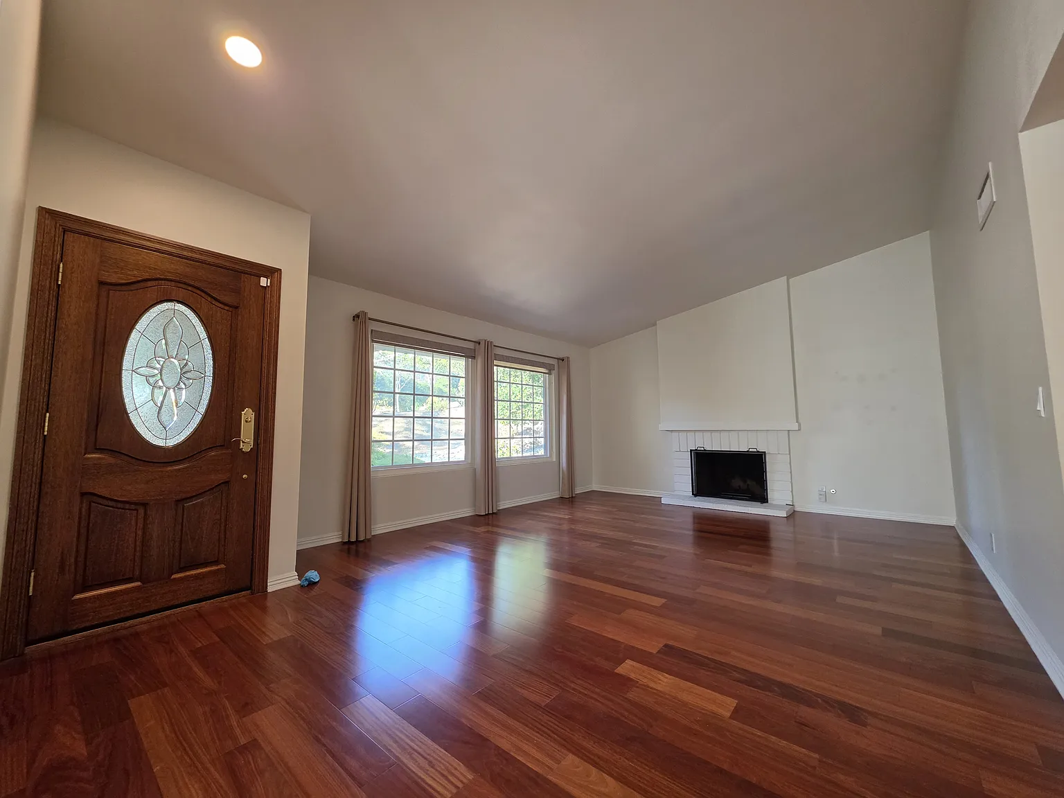 3 bed, 1527 sqft, $3,750 — Photo 4