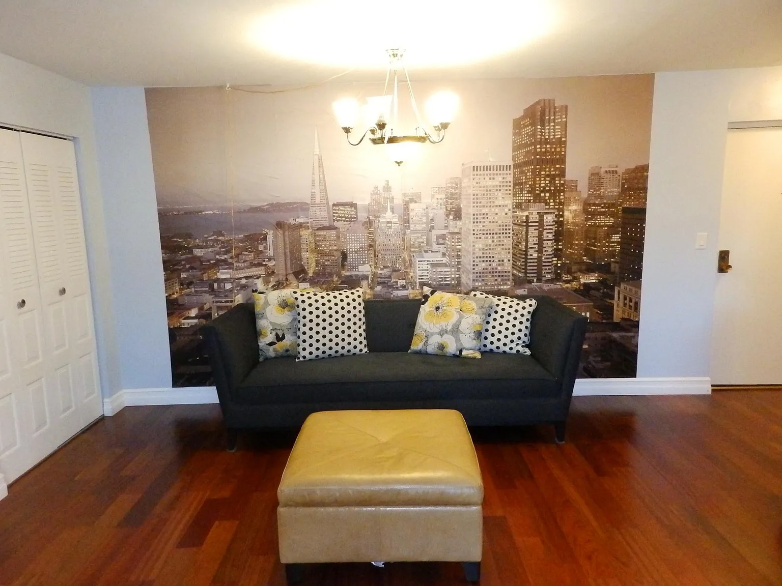 2 bed, 1.5 bath, 1054 sqft, $2,450 — Photo 4