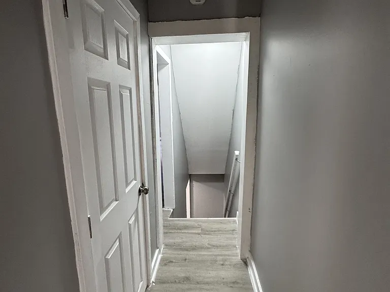 437 Cooper Pl — Photo 2