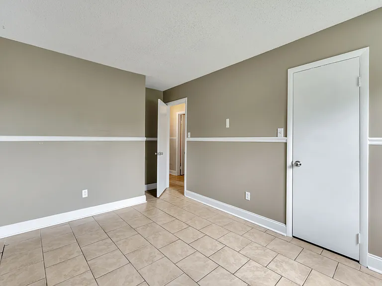 932 Fern Ridge Rd — Photo 20