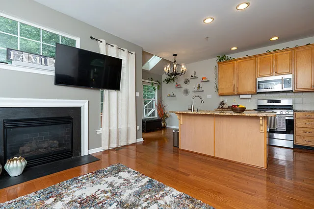 188 Fringetree Dr — Photo 9
