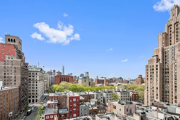 Sold by Corcoran | media 25