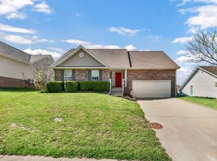 1664 Cedar Springs Cir, Clarksville, TN