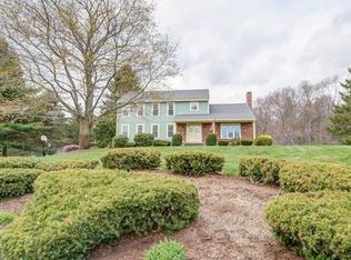 43 Robert Rd, Stow, MA 01775