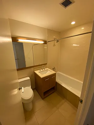 Rented by Windsor Property Management | media 16