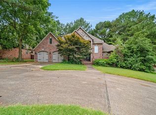 2498 Raintree Cir, Springdale, AR 72762