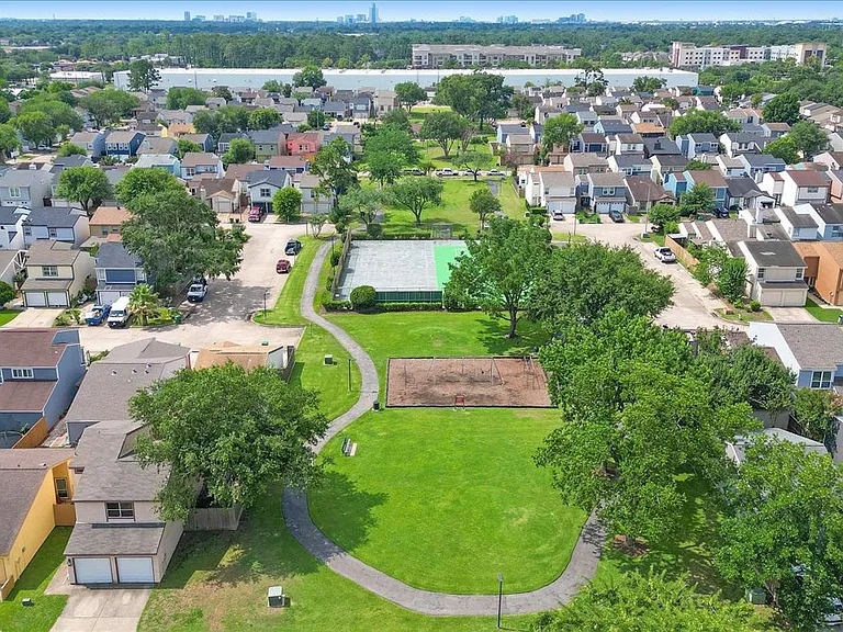 10254 Bridgeland Ln — Photo 19
