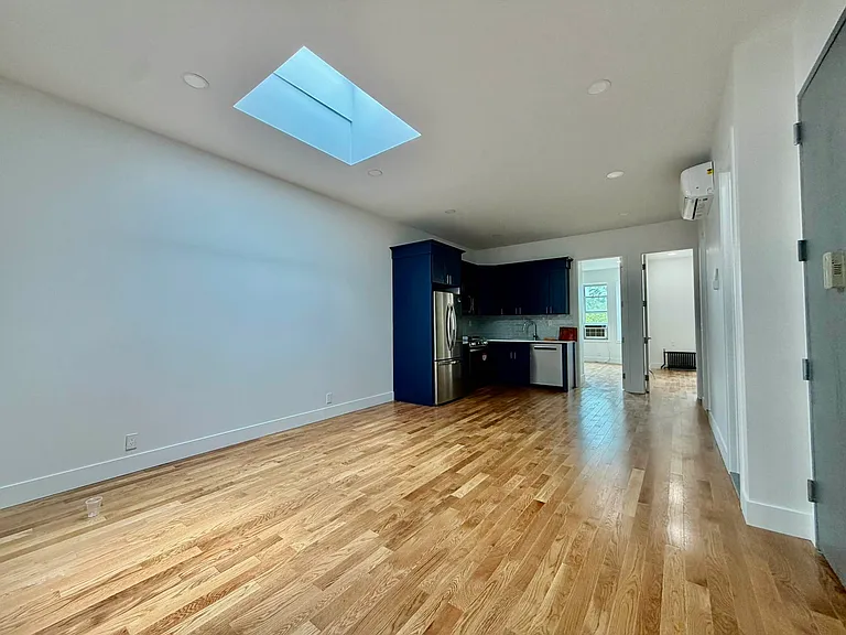 60-84 69th Ave #3 — Photo 10
