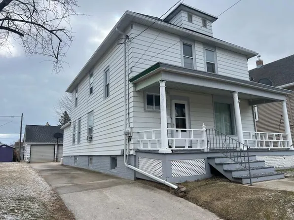819 North 10th STREET, Manitowoc, WI 54220