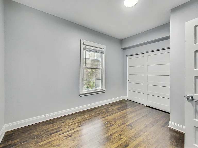 2037 N Spaulding Ave #1 — Photo 17