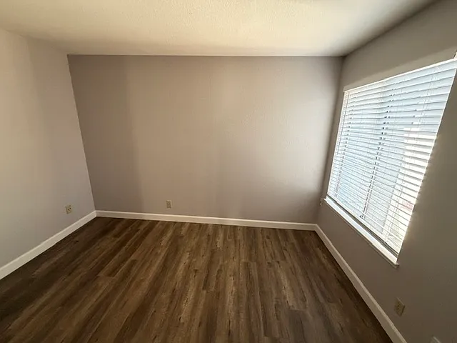 2918 Sunbird Dr — Photo 15