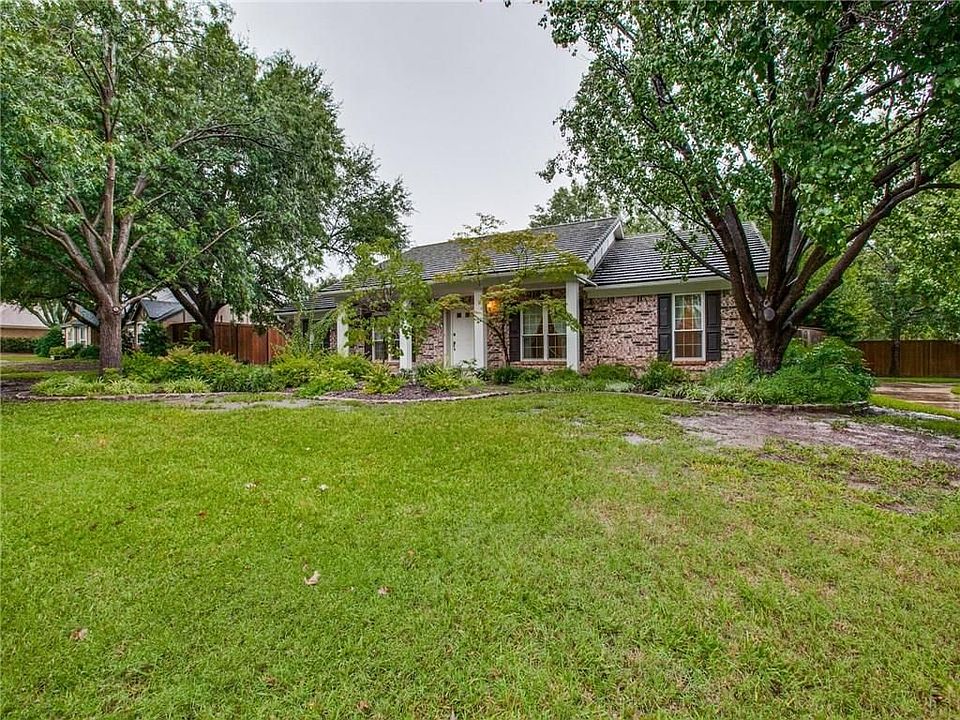 1st image of 204 Greenbriar Ln