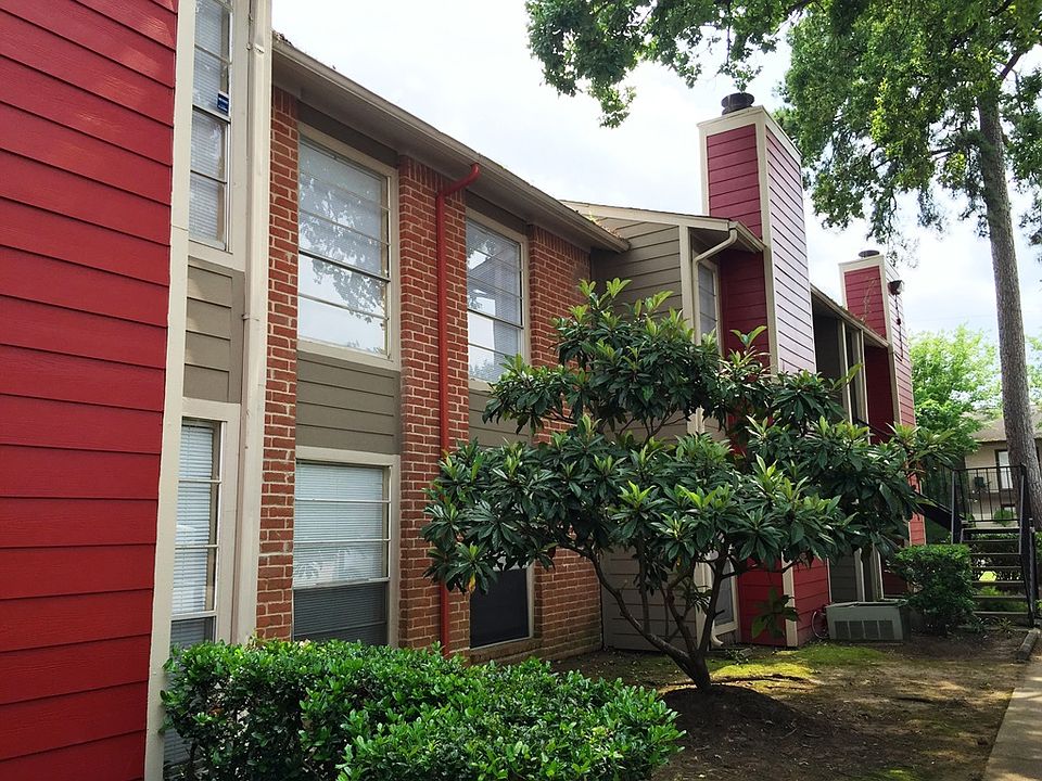 1st image of 200 Hollow Tree Ln #C0805