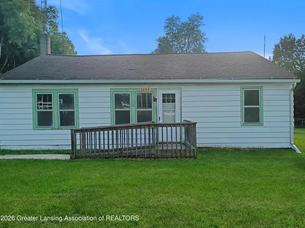 3644 Hoyer Rd, Jackson, MI 49201