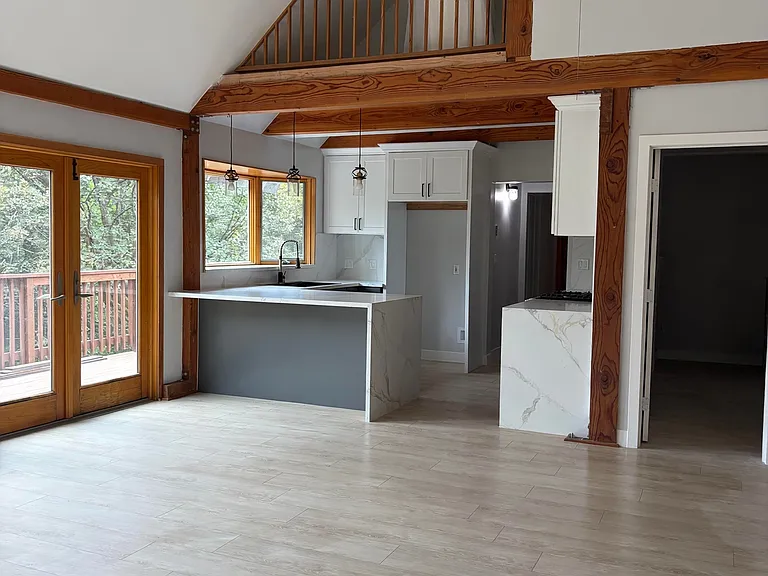 Kitchen with Large Island