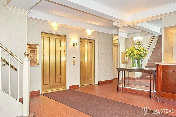 Rented by Halstead Real Estate | media 27