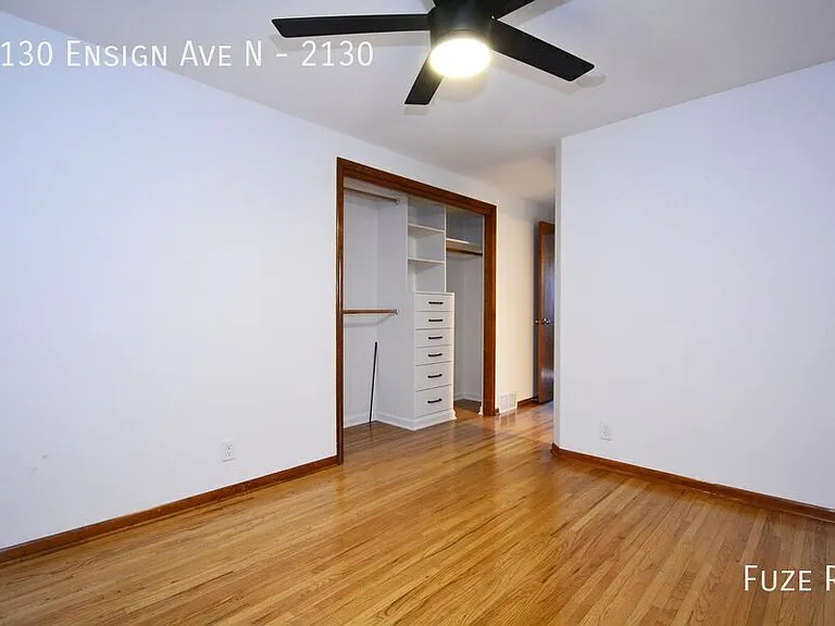 2130 Ensign Ave N #2130 — Photo 15