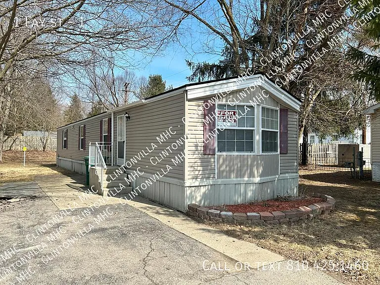1 Fay St #1 — Photo 1
