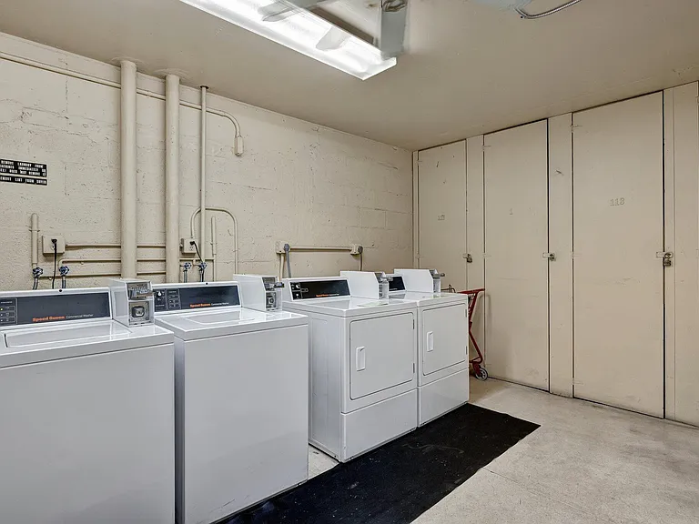 1777 SE 15th St #215 — Photo 31