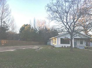 8484 Hosston Vivian Rd, Vivian, LA 71082