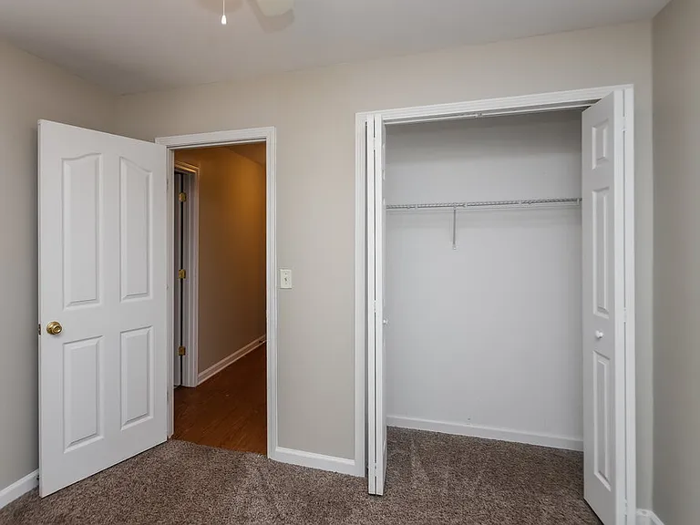 6621 Killington Ct — Photo 15