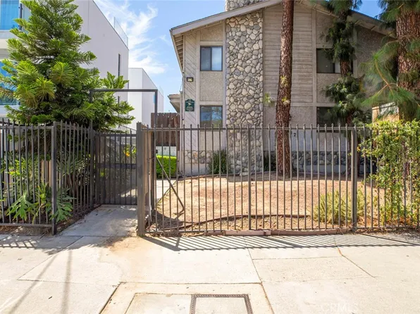 6847 Haskell Ave Unit 1, Van Nuys, CA 91406