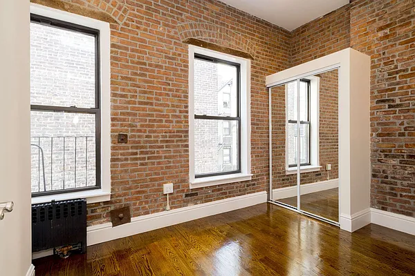 Rented by Town Residential | media 39