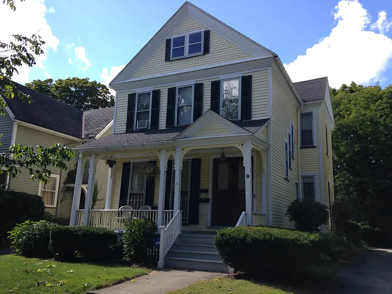 9 Rundel Park #2 — Photo 1