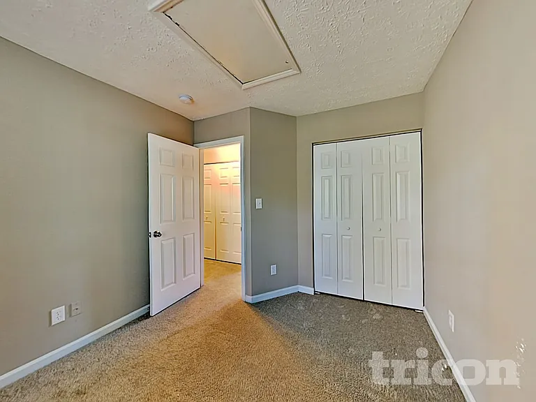 3328 Neptune Dr — Photo 15