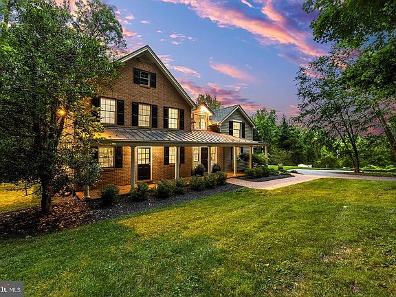 2nd image of 2628 Greenspring Valley Rd