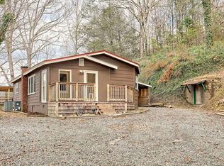 688 Hanging Dog Rd, Murphy, NC 28906