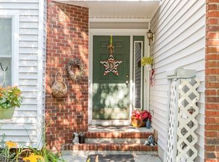 10 Magnolia Ln #2402, Boonton Township, NJ 07005
